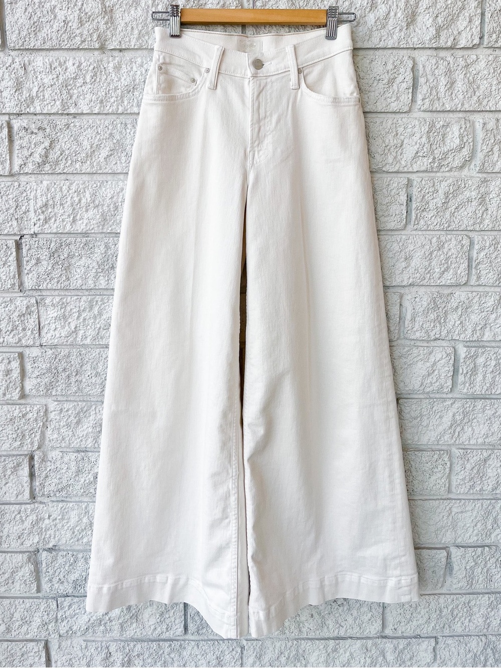 MOTHER The Mid Rise Headliner Sneak Jeans Size 27